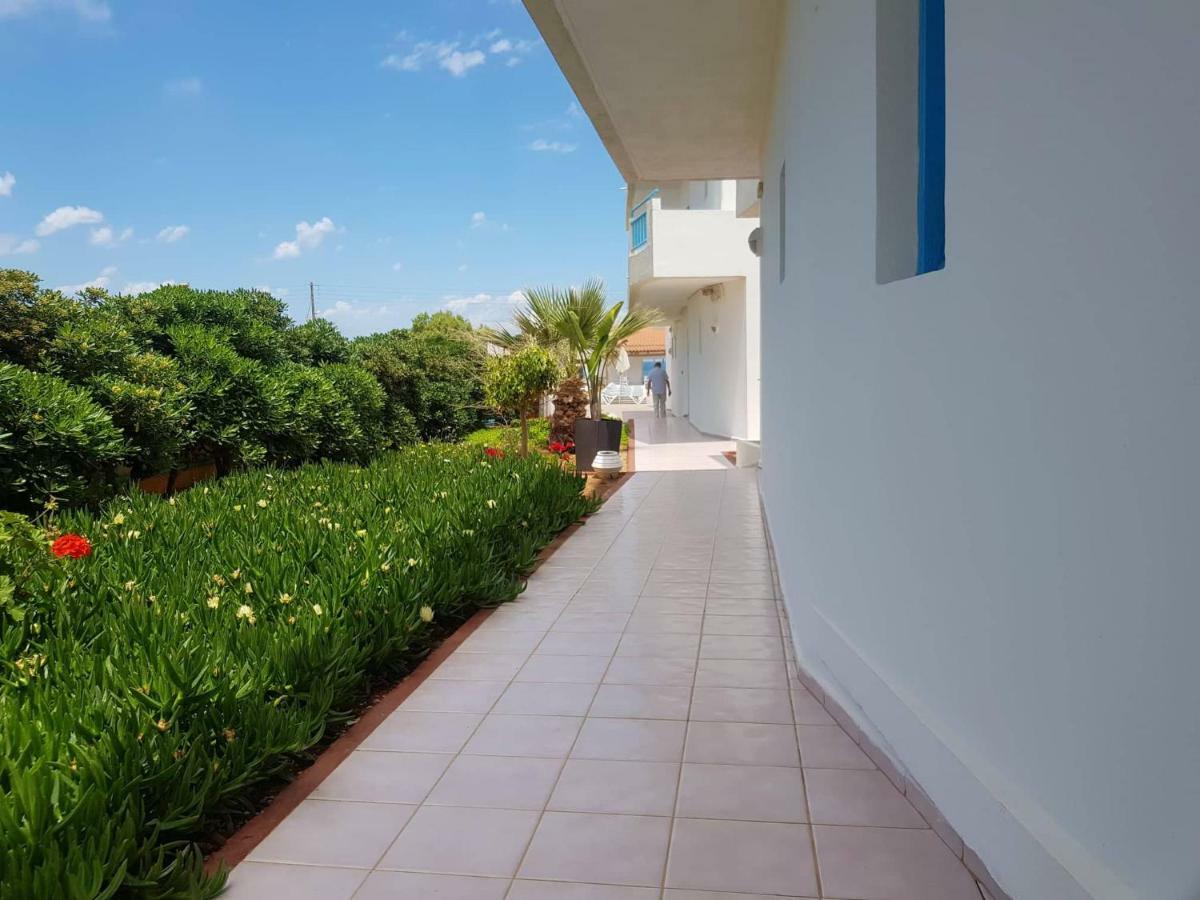 خيرسونِسوس Kasapakis Hotel & Apartments المظهر الخارجي الصورة