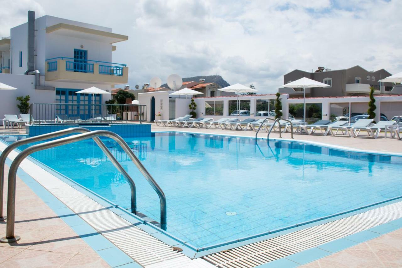 خيرسونِسوس Kasapakis Hotel & Apartments المظهر الخارجي الصورة