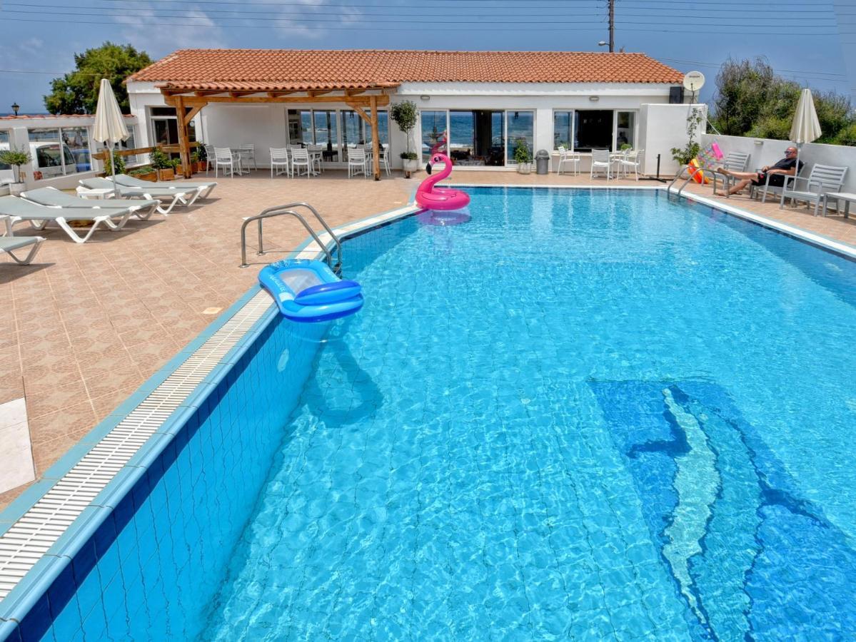 خيرسونِسوس Kasapakis Hotel & Apartments المظهر الخارجي الصورة