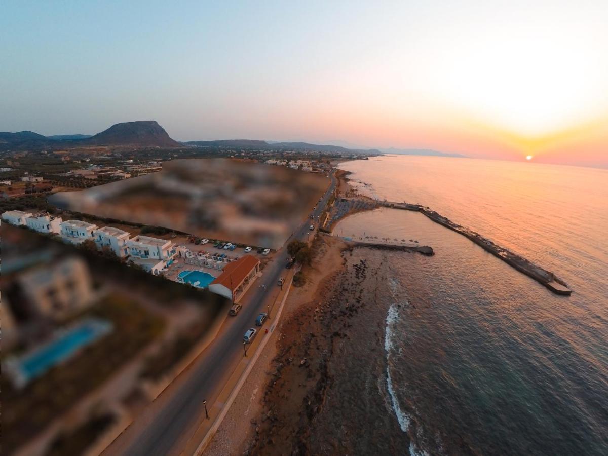 خيرسونِسوس Kasapakis Hotel & Apartments المظهر الخارجي الصورة