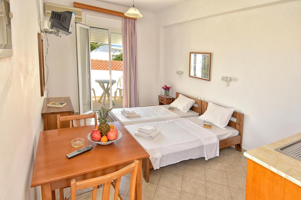 خيرسونِسوس Kasapakis Hotel & Apartments المظهر الخارجي الصورة