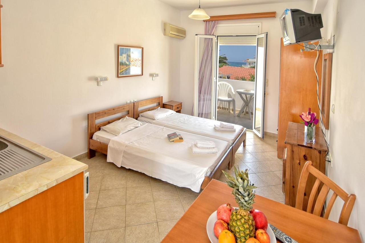 خيرسونِسوس Kasapakis Hotel & Apartments المظهر الخارجي الصورة